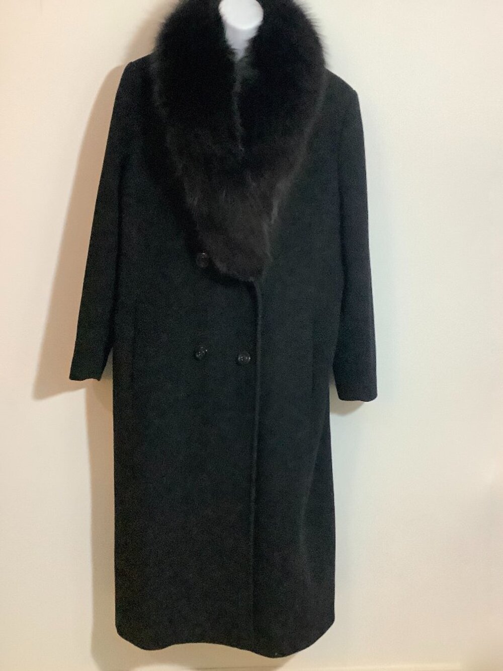 Black Winter Coat Wool FurCollar Mantello Sz 14 Cultured Refined Elegant Upscale